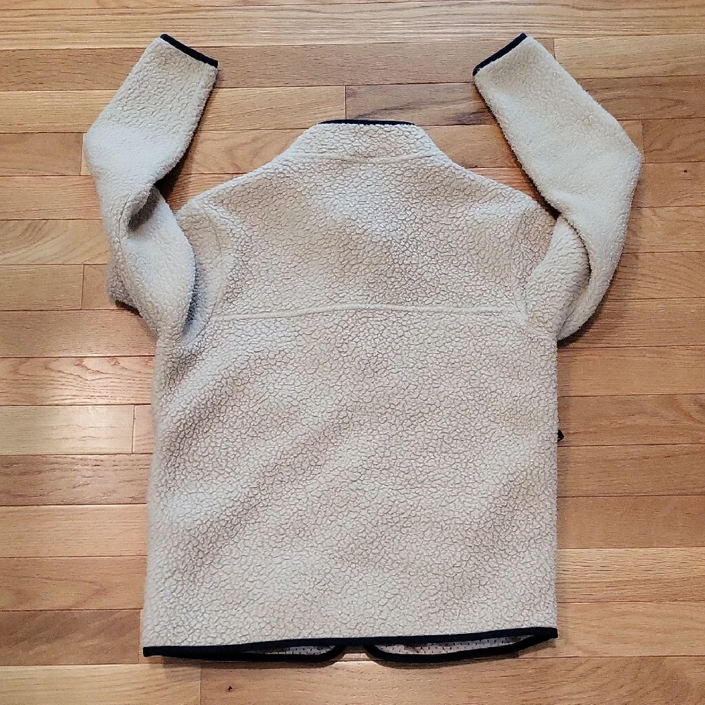 Patagonia Girl's Retro Pile Fleece Jacket in Natural/Navy Size XL/14 - Picture 5 of 10